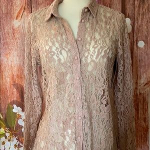 Goldie London- Rose floral lace blouse M/L